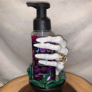 BBW Witch Hand Soap Holder